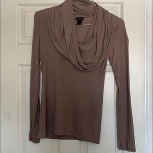Long sleeve top